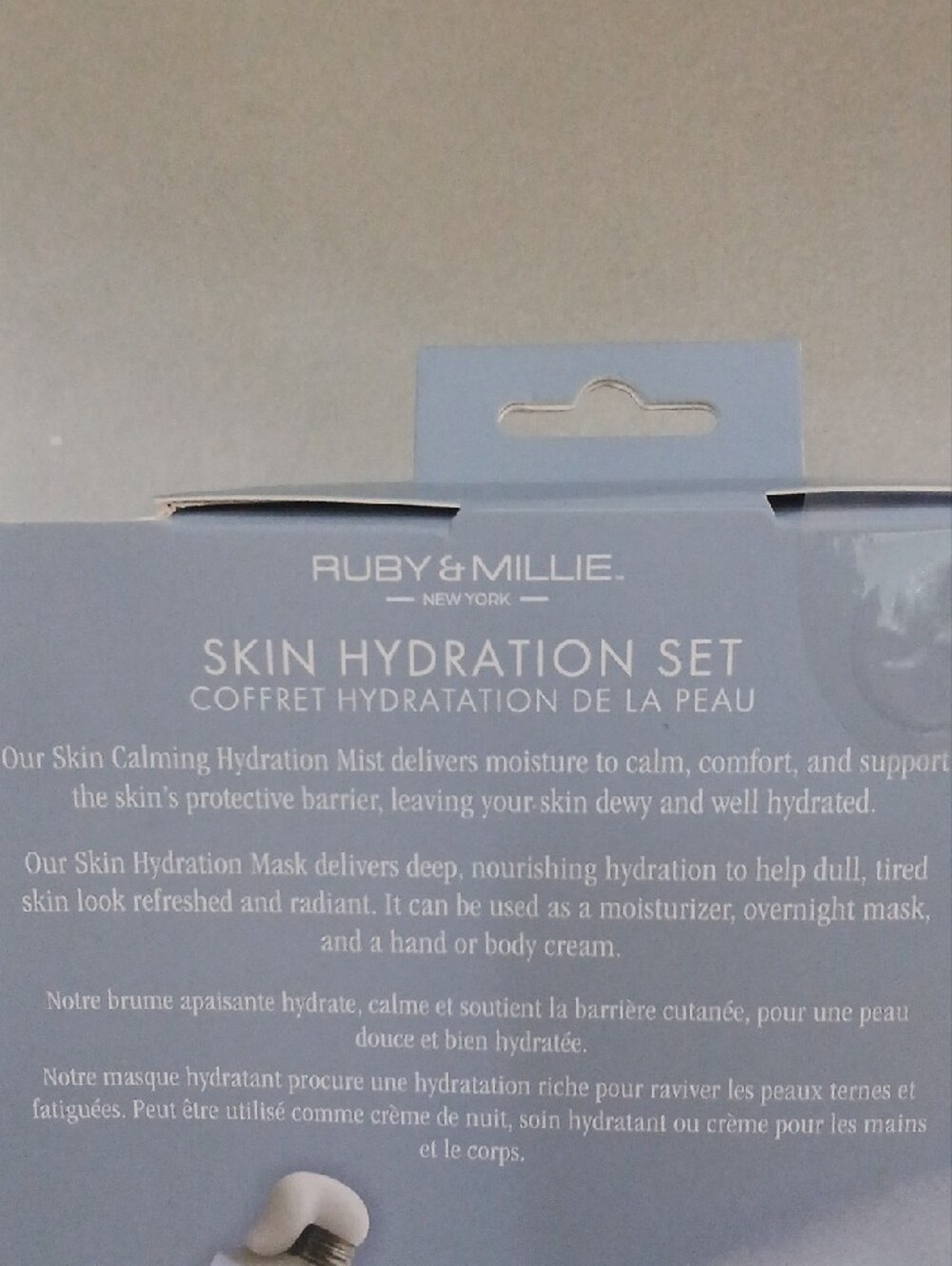 Skin Hydration Set - Picture 2 of 3